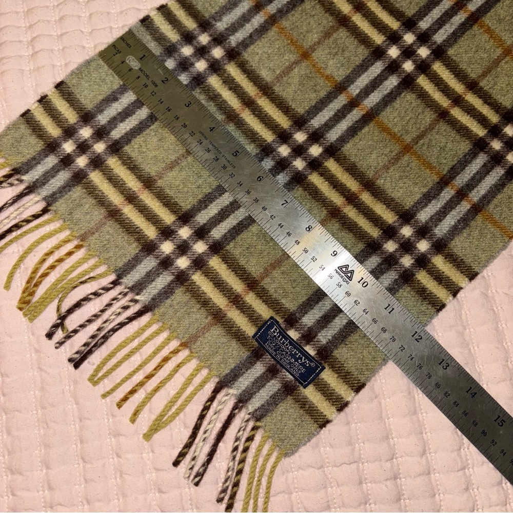 Authentic vintage Burberrys scarf - Picture 4 of 4